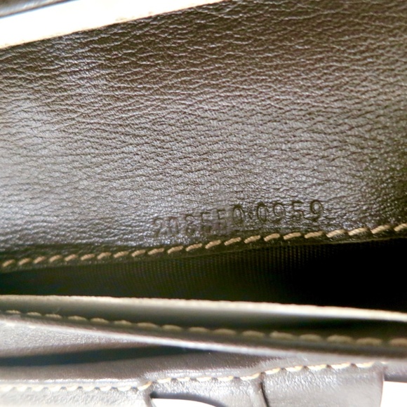 GUCCI Vintage Lovely Heart Continental Wallet GG Monogram Canvas Leather and Box - Picture 13 of 15